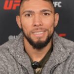 Johnny Walker Instagram - ELE ESTÁ PRONTO! 🇧🇷 @johnnywalker vai representar o Brasil na luta principal do #UFCVegas84 contra o russo Magomed Ankalaev por uma vaga no top-3 do ranking do peso meio-pesado, e você pode acompanhar a luta AO VIVO na @bandtv! 🥊 Assista ao card principal a partir das 21h30 (horário de Brasília) deste sábado (13)! @bandplay e band.com.br também transmitem! 📺 #UFCnaBand #EsporteNaBand #UFCBrasil