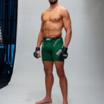 Johnny Walker Instagram - It’s a hard job but I love it! @motion.masters @platincasino.br @ufc @paradigmsports @sbgireland @coach_kavanagh @abspowerlifting @_thomascarty @karlmooremma @motion.masters @celtic_warrior_gym_ #ufc #sbg #sbgireland #ufc #mma #bjj #fight #fighter #Irish #ufcireland #mmafighter #newyork #octagon #johnnywalker #johnnywalkerufc #mixedmartialarts