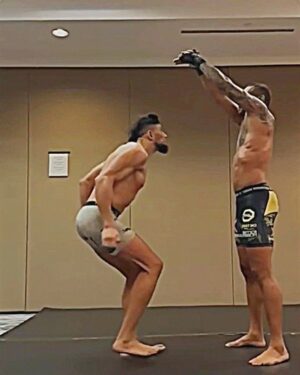 Johnny Walker Instagram - Very Close 🤫
#johnnywalker #johnnywalkerufc #mma #edit #flyknee #magomedankalaev #hard #phonk #close #veryclose #ufc #ufcbrasil #ufceurope #4k #fyp #viral