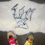 Jon Z Instagram - Los insectos siempre vienen cuando la lámpara empieza a brillar. Viajo Sin Ver 🛩️ #Pizzarap 🍕 #LocoHumildeyReal #LocoHumildeyRealTheAlbum 💿💿💿🔜🔜🔜 Loco, humilde y real
