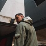 Jordan Rondelli Instagram - On vient de passer les 2.8 M ici 👀 Merci 🤍 on va sur les 3 Millions 🔥 📸 : @jules.ctm le magicien