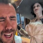Jordi Wild Instagram - Cuando te das cuenta de que tu novia no es real y vives en una fantasía. #otaku