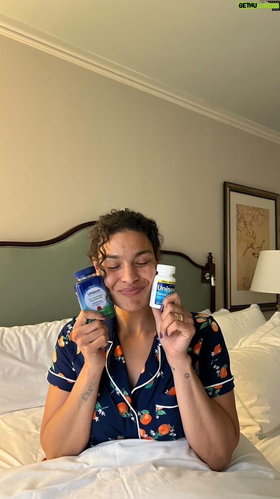Jordin Sparks Instagram - #UnisomPartner Get a better night’s sleep with @theunisom, even during Daylight Saving Time! ✨ #DSTwithUnisom Use as directed.