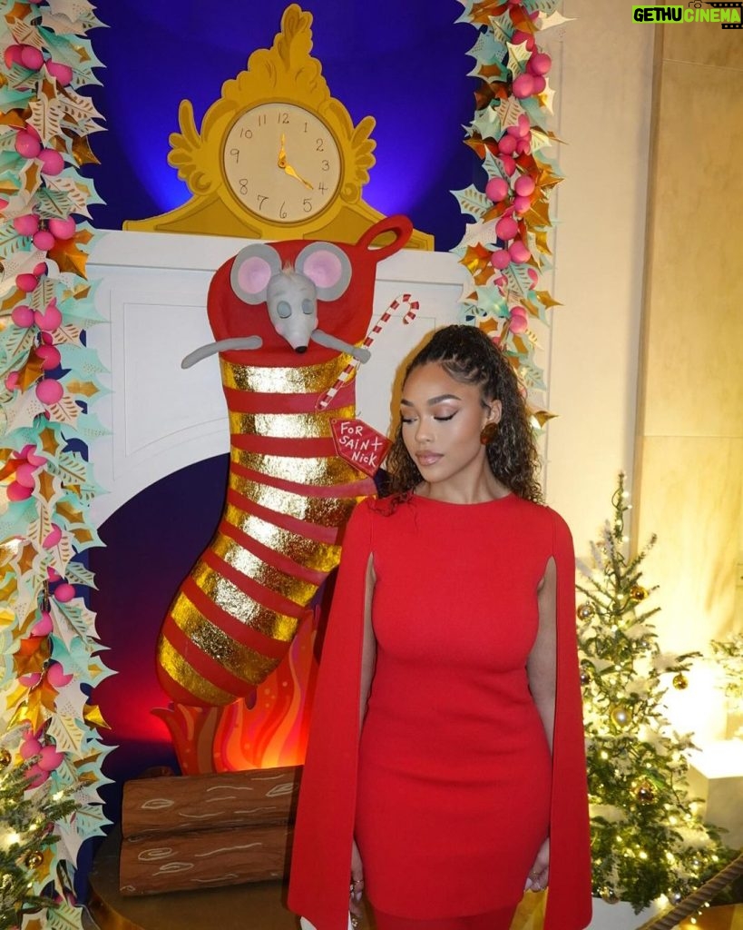 Jordyn Woods Instagram - White House Holiday Party ❤️ Washington D.C.