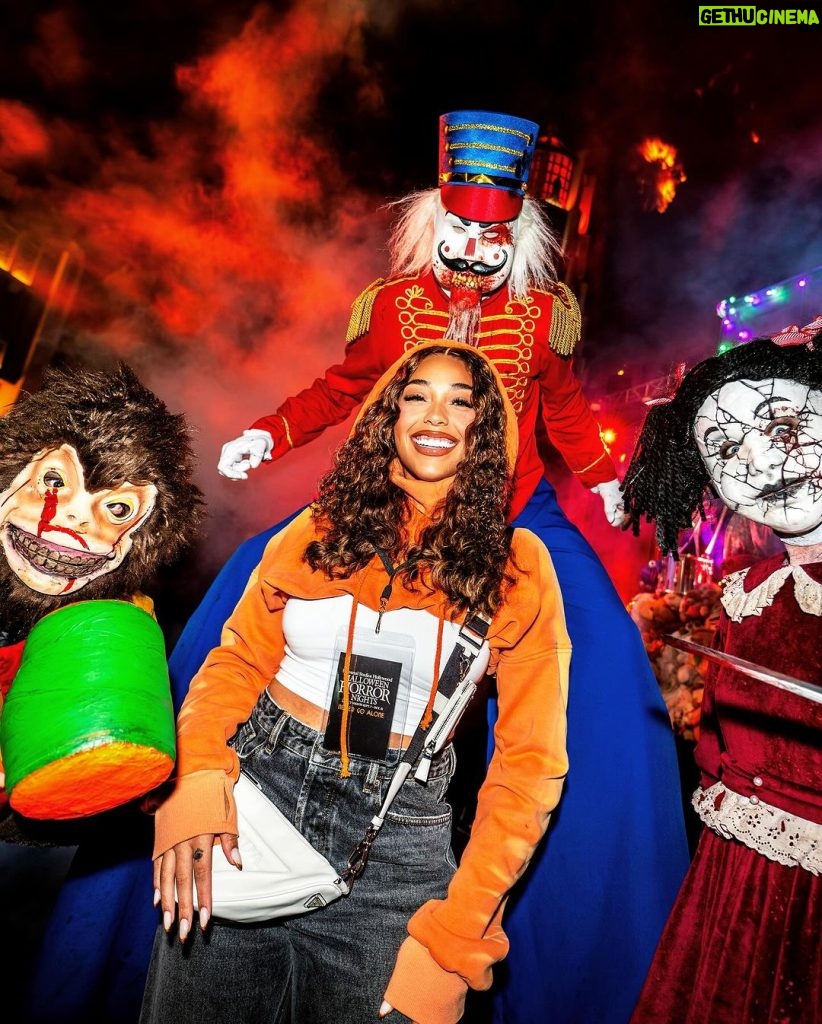 Jordyn Woods Instagram - thank you for having us.. it’s been a tradition coming every year 🧡 @horrornights @unistudios