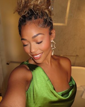 Jordyn Woods Instagram - somewhere in the Phillipines 💚