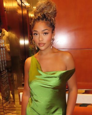 Jordyn Woods Instagram - somewhere in the Phillipines 💚