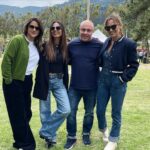 Jorge Rausch Instagram - Y acá ando con las chicas de @masterchefcelebrityco @carlagiraldo @acevedocarolina @nelagonzalez Que andáremos haciendo juntos? Las amo, las adorooo carajo 🫶❤️ Quien no me envidia? 😉