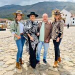 Jorge Rausch Instagram - Y aca ya en forma filmando @masterchefcelebrityecu con las chicas @erikavelez @irenegonzalez_oficial @chefcarosanchez Esta es mi temporada # 16 calculo que he hecho mas de 1300 episodios!!! Sera que hay alguien que haya hecho mas? O tengo el record mundial! Que dicen?