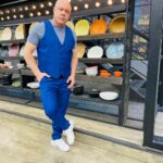 Jorge Rausch Instagram - Y aca ya en forma filmando @masterchefcelebrityecu con las chicas @erikavelez @irenegonzalez_oficial @chefcarosanchez Esta es mi temporada # 16 calculo que he hecho mas de 1300 episodios!!! Sera que hay alguien que haya hecho mas? O tengo el record mundial! Que dicen?