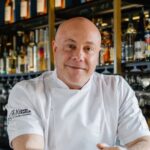 Jorge Rausch Instagram - Así fue como vivimos nuestro #CaminoAlCielo 🔥 una noche inolvidable, llena de la mejor experiencia y gastronomía, al mejor estilo #Lazotea, con nuestro chef @jorge.rausch 🔜 Come and discover new experiences, close to sky Reservaciones a través de 📲 6851-6431 / 387-0529 📍 Av. Eloy Alfaro, Calle 11, Casco viejo, Ciudad de Panamá. #Lazotea #CascoViejo #LazoteaTime #PanamaRestaurant #CascoAntiguo #BestRooftop #HauteCuisine Lazotea Rooftop