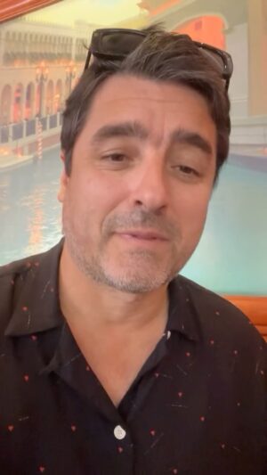Jorge Zabaleta Instagram - Siempre me hace reír…Almorzando con mi papá…