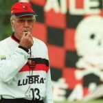 José Aldo Instagram - Um dos grandes ícones do nosso esporte brasileiro nos deixou...o Velho Lobo, Zagallo, responsável pelo tão esperado Tetracampeonato da Seleção de Futebol...incansável, nunca desistia, um exemplo! Descansa em paz!