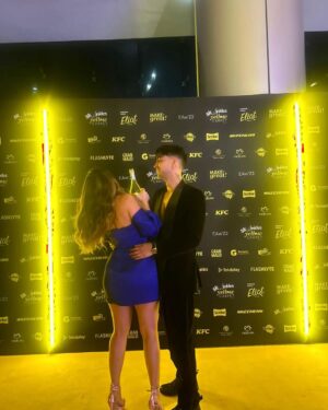 José Leonardo Broianigo Muñoz Instagram - Si pudiera, los escogería para ser mis amigos en todas mis vidas. Feliz de formar parte de Yolo Aventuras 💕 Este premio @eliotmedia a Líder Digital es de todos ustedes, los que están desde el inicio y los que están conociéndonos. Los amo mucho.