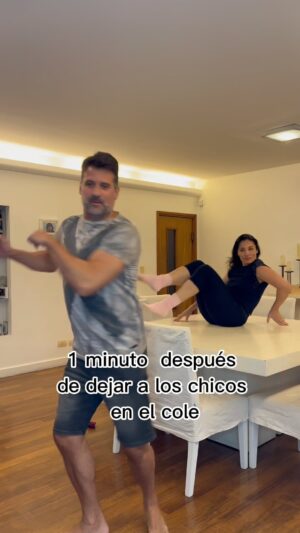 José María Listorti Instagram - COMENZARON LOS CLASES! Y con @monicalistorti tenemos sensaciones encontradas! Y uds?? #baile #clases #parejas
