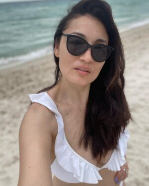 José María Listorti Instagram - Hoy cumple años @monicalistorti ! Dicen que detrás de un GRAN hombre, hay una GRAN mujer. No estoy de acuerdo. Para mí una GRAN mujer hace que un hombre sea GRANDE! Por que Moni siempre saca lo mejor de cada uno.  Es el motor de todo! Nunca se le escapa nada. No me imagino la vida sin ella. Pensé q sabía muchas cosas de la vida hasta q la conocí. Me enseño tantas cosas: a disfrutar momentos, a no hacerme problemas por cosas q no tienen importancia, a ser padre, e innumerables cosas más! La mujer de mi vida. ❤️❤️❤️ FELIZ CUMPLE!! TE AMO!!