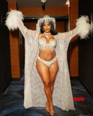 Joseline Hernandez Thumbnail - 72.9K Likes - Most Liked Instagram Photos