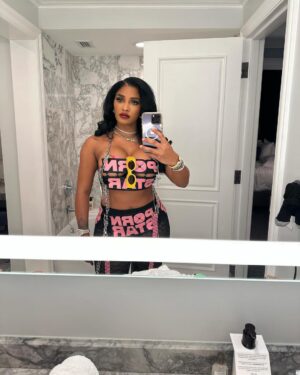 Joseline Hernandez Thumbnail - 77.3K Likes - Most Liked Instagram Photos