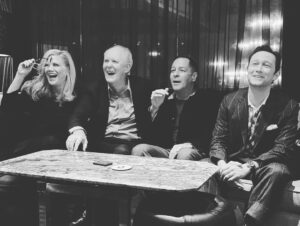 Joseph Gordon-Levitt Instagram - 3rd Rock From The Sun reunion last night at @vulture festival. Can’t tell you the love I feel for this TV family of mine. @jalithgow @kjothesmartass @french_stewart