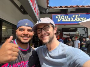 Joseph Gordon-Levitt Instagram - F’ing delicious. @villastacoslosangeles - Ron, Victor and whole team absolutely killing it. I heard their goal is to be in Dodgers Stadium. They frickin deserve it. Hey @dodgers & @dodgerstadiumfood - make it happen 😄💙🤍💙🤍💙👏👏👏👏👏
