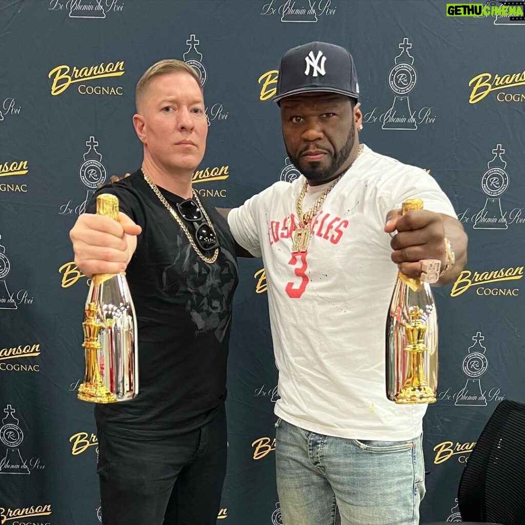 Joseph Sikora Instagram - Here’s what cha do. Get a bottle of @bransoncognac or a #lecheminduroi and pop it at midnight when you flip on @forcestarz with your @starz app. Simple. #tommyegan #kananstark #powerneverends 🔥 Las Vegas, Nevada