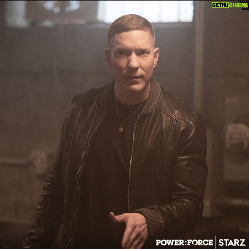 Joseph Sikora Instagram - Who dis?! Find out at midnight!!!! #getthestarzapp! #tommyegan #powerbook4ce Chicago, Illinois