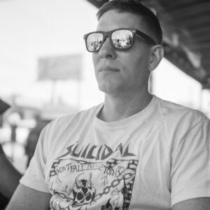 Joseph Sikora Instagram - Just Because. For all those who have sacrificed to make our lives better. Happy Good Friday. 🔥 🕊 #powerbook4ce -photo: @iddophoto