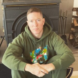 Joseph Sikora Instagram - First week of “POWER, Book:IV” in the can! Our director @larysakondracki is so damn 🔥. I can’t get enough. Big shout out 🙌🙌🙏🏼 to @50cent for taking the time to quarantine and come to set. #powerneverends #tommyegan #firestarter 🔥🔥🔥