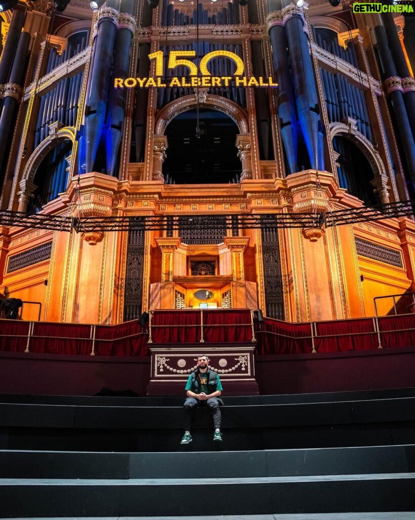 Josh Bradley Instagram - Not wearing all white Air Force Ones for once 😳 Royal Albert Hall, London