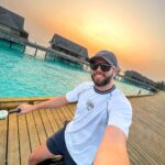 Josh Bradley Instagram – Daily Maldives gym commute ☀️