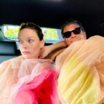 Josh Brolin Instagram - Italy. I love you. You have always been kind to me, my family, my friends. I believe you when you say you like the film, as I’ve always found you all straight shooters. Our cast is proud of our movie because between all of us (under the warmly watchful eye and support of Denis Villeneuve) we went big (but never impersonal). A film isn’t independent because of some esoteric song that’s hard to find, or it has no budget. It’s indy at heart because it uses art to identify people. “Dune” does that. “Star Wars” did that. It’s bigger than us, yet it is us. So thank you, Italy, and everyone who has embraced our film so far. We appreciate it more than you know. Grazie di tutto. 🇮🇹 @dolcegabbana @samanthamcmillen_stylist (@greigfraser_dp We missed you, buddy ❤️)