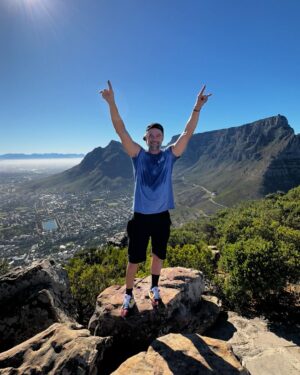 Josh Duhamel Instagram - Just hiked Lions Head mountain in beautiful Cape Town, South Africa. This city is INCREDIBLE.
Oh and HAPPY NEW YEAR!!!