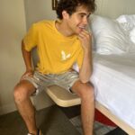 Joshua Bassett Instagram - hotel photoshoots>>>>> @americaneagle #aejeans #aepartner
