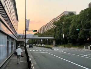 Ju-ne Instagram - 幸せっていうものは そんなに遠くに　
いるものではないかも🤪癒されました。
ありがとうでござる。