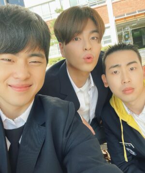 Ju-ne Instagram - 우,지,봉