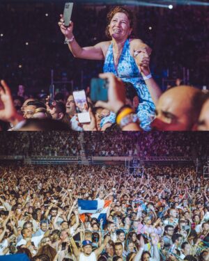 Juan Luis Guerra Instagram - ¡Barcelona, gracias por darnos tanto! ¡Por el coro, el baile y la alegría!

#EntreMaryPalmerasTour @proactivents 📷 @babeto