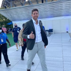 Juan Martin del Potro Instagram - Pasé un día increíble ayer en el #usopen. Fue un placer poder entrenar con mi amigo y leyenda John McEnroe y me siento muy agradecido por el recibimiento de todos en un lugar en el que siempre me hacen sentir como en casa. 
Pronto nos volveremos a ver!!!
😊♥️🙌

An amazing time yesterday at the @usopen. What a pleasure to train with my friend, the legendary John McEnroe and so grateful for the welcome from everyone at a venue that always feels like home. See you soon!!