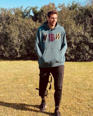 Juan Martin del Potro Instagram - Una nueva etapa en la recuperación. Chau muletas 👋🏻🚶‍♂️
.
.
A new stage in my recovery. Goodbye crutches!