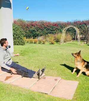 Juan Martin del Potro Instagram - Hoy te me fuiste al cielo, Astor, pero te vas a reencontrar con nuestro amiguito César y se van a divertir juntos como lo hicieron siempre.
Gracias por haber sido mi gran compañero todos estos años! 🐶♥️