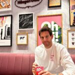 Juan Martin del Potro Instagram – Probando y disfrutando los nuevos sabores Macaron de @haagendazsla 
Vayan a probarlos 🍦
#heladodeloshelados #viveelmomento Madrid, Spain