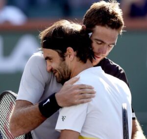 Juan Martin del Potro Instagram - Hiciste del tenis un deporte único.
Gracias por enseñarnos con tu ejemplo dentro y fuera de la cancha. Soy un agradecido por haber compartido tu carrera y haber podido jugar tantos partidos juntos. 
Gracias. Gracias por ponernos a prueba a todos, elevar la vara en cada torneo que jugamos, por todo lo que has dado para nuestro deporte y lo cálido que siempre fuiste conmigo, y tantas otras cosas.
Estoy triste, es una noticia que no quería escuchar. Pero te deseo una gran vida junto a Mirka y tus niños. 💙

You made tennis a unique sport.
Thank you for teaching us with your example, in and out court. I'm thankful for shearing your journey and being able to play so many matches together.
Thank you. Thank you for testing us all, raising our standards in every tournament we played, for everything you’ve given for our sport, for how warm you always were with me, and so many other things.
I'm sad, this is something I didn’t want to hear. I do wish you a great life with Mirka and your kids.
