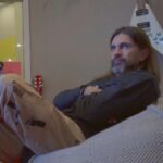 Juanes Instagram - No tengo palabras suficientes para expresar mi agradecimiento con todos y cada uno de ustedes por haber hecho de este año uno de los más especiales de mi carrera, por haberle dado vida a Vida Cotidiana. Estas canciones que con tanto cariño hicimos. Gracias por haber ido a mis conciertos y por haber gozado con nosotros ! Seguimos adelante los amo !! Feliz Navidad y Feliz Año Nuevo!