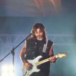 Juanes Instagram - Qué honor fue volver a cantar con ustedes Asunción🇵🇾🙏🏼 Me hizo muy feliz vivir esta noche mágica y escucharles cantar con nosotros!! Asuncion - Paraguay