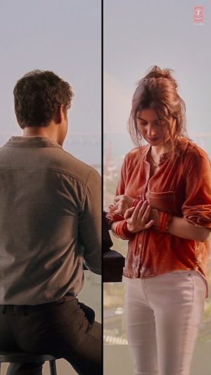 Jubin Nautiyal Instagram - The story of love, heartbreak and betrayal! ❤️‍🩹
#BewafaaTu out now.

A song by Manan Bhardwaj & Rahim Shah 

#Yaariyan2, Bhushan Kumar's biggest family musical, releases on 20th October.

@tseriesfilms @tseries.official #BhushanKumar @divyakhoslakumar #VinaySapru #RadhikaRao @sapruandrao @meezaanj @anaswara.rajan @yashdasgupta @priya.p.varrier @warinahussain @pearlvpuri bhagyashriiborse @lilletedubeyofficial @manan_bhardwaj_official #KrishanKumar @shivchanana @neerajkalyan24 @blmpictures @aayush_blm @aafilms.official