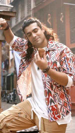 Jubin Nautiyal Instagram - Love is a beautiful daydream that never ends! ✨💖💭
#Raabta

Song Out Now

#tseries #BhushanKumar @tseries.official  @dhruwal.patel @jigarmulani @chirantannbhatt @writer.jw @officialprasannasuresh @the2studios
