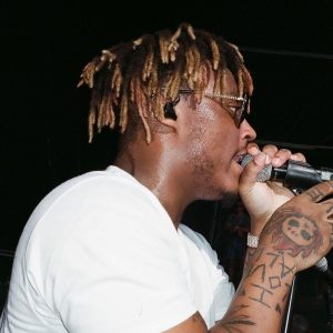 Juice WRLD Instagram - Random memories, I love my shawty n the way she look @ me...herb u my blood but don’t think that’s gone stop me from fucking u up and taking ya money on the court this weekend..Rex we making hits daily...999 🖤 great things koming..moments captured by @chrislongfilms