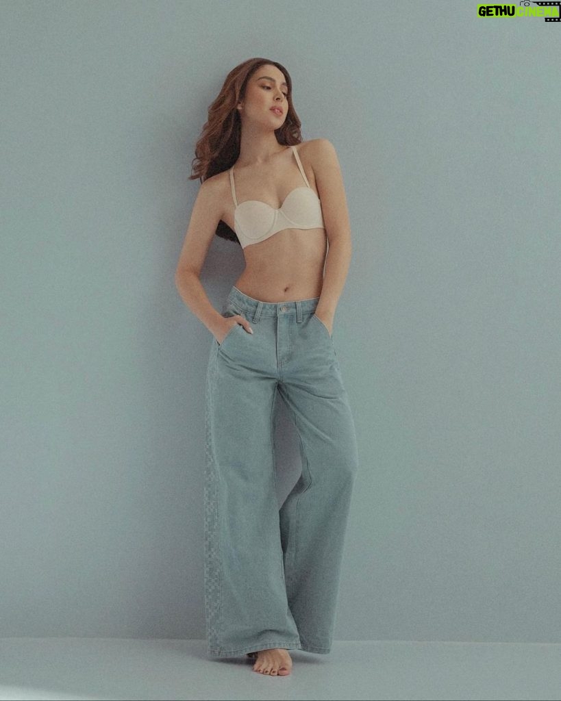 Julia Barretto Instagram - Cozy in @penshoppe