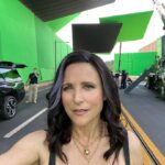 Julia Louis-Dreyfus Instagram - Mass Ave Bridge in Boston and by that I mean huge green screen set up in Atlanta. Hollywood magic, baby. #wakandaforever @blackpanther @marvelstudios