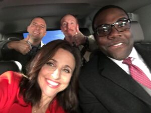 Julia Louis-Dreyfus Instagram - Can't wait to reunite with these hilarious motherfuckers. 
Sign up at the link in bio for the #VeepReunion TONIGHT at 6 PM CT! @wisdems