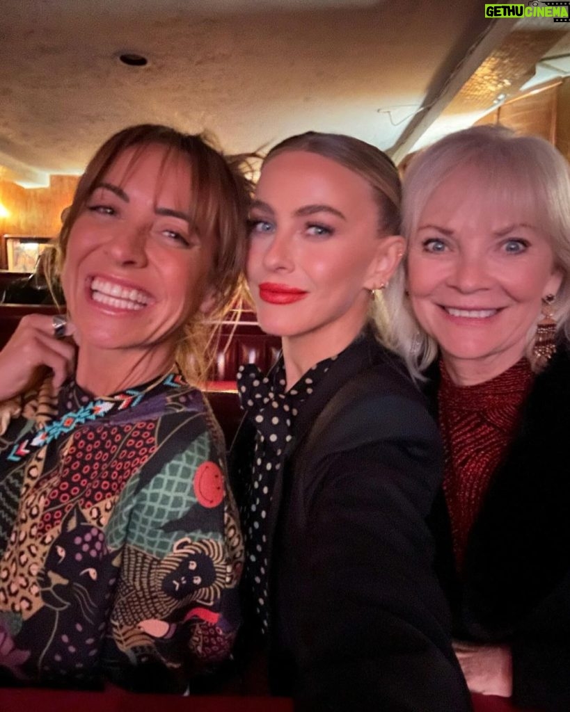 Julianne Hough Instagram - My girls are my heart outside of my body. I am abundantly blessed to be surrounded by such empowering, loving, and positive women day in and day out. Any excuse to highlight my tribe, count me in. Happy Galentine’s Day to all my girls, I’d be lost without you 💗